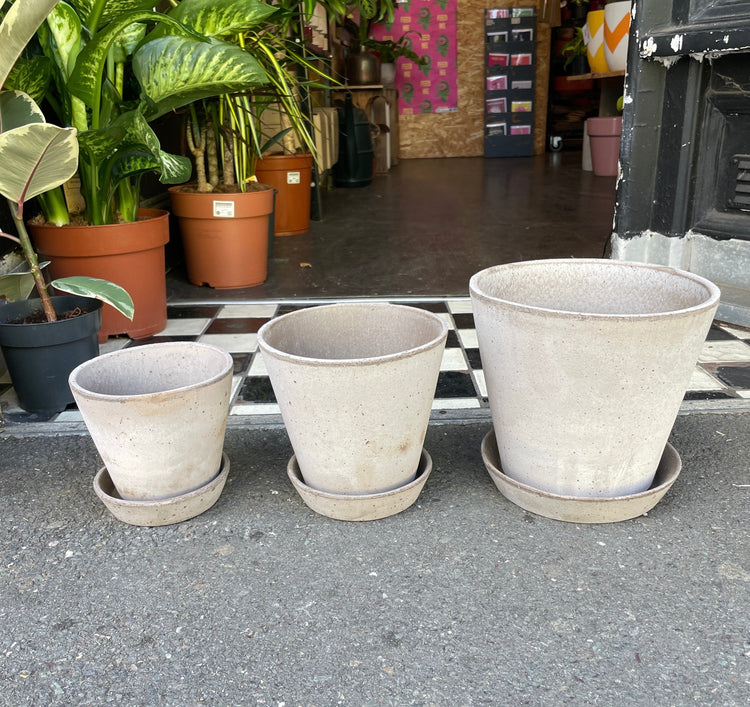 A Bergs Potter Julie Grey Pot & Saucer from Urban Tropicana’s Plant Shop in Chiswick London