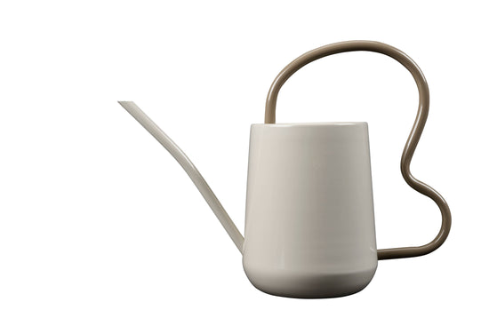 Scalloped Indoor Watering Can | Mushrooom