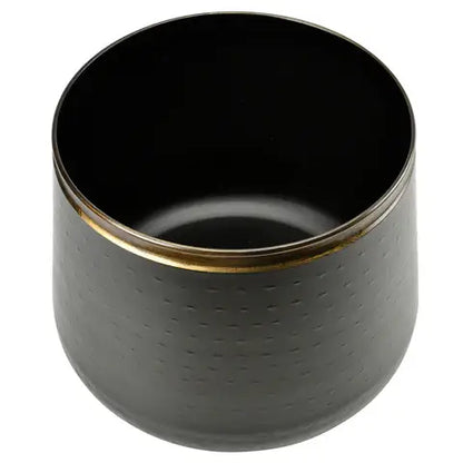 Steel Decorative floor pot. In black with a gold strip with no drainage holes for indoor houseplants, cacti and succulents. With a 27cm diameter.