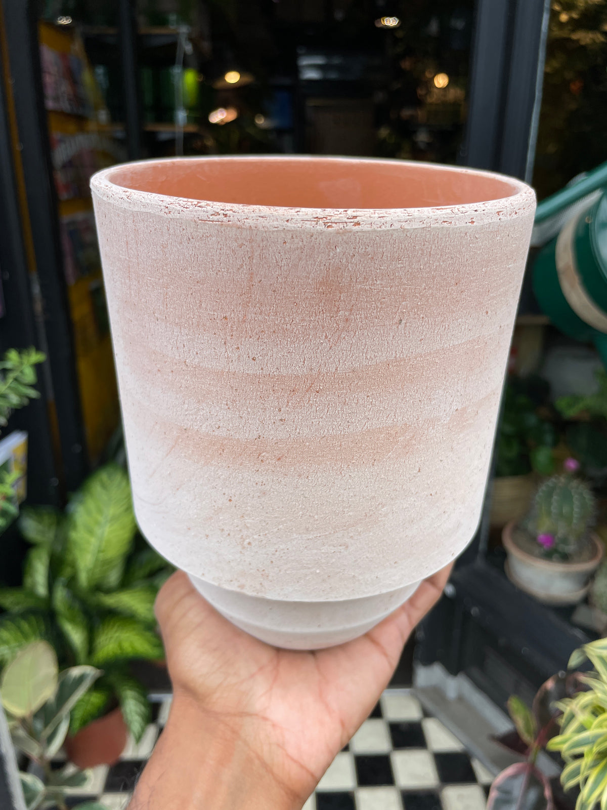A Bergs Potter Hoff Rosa Pot from Urban
Tropicanas Plant Shop in Chiswick London 