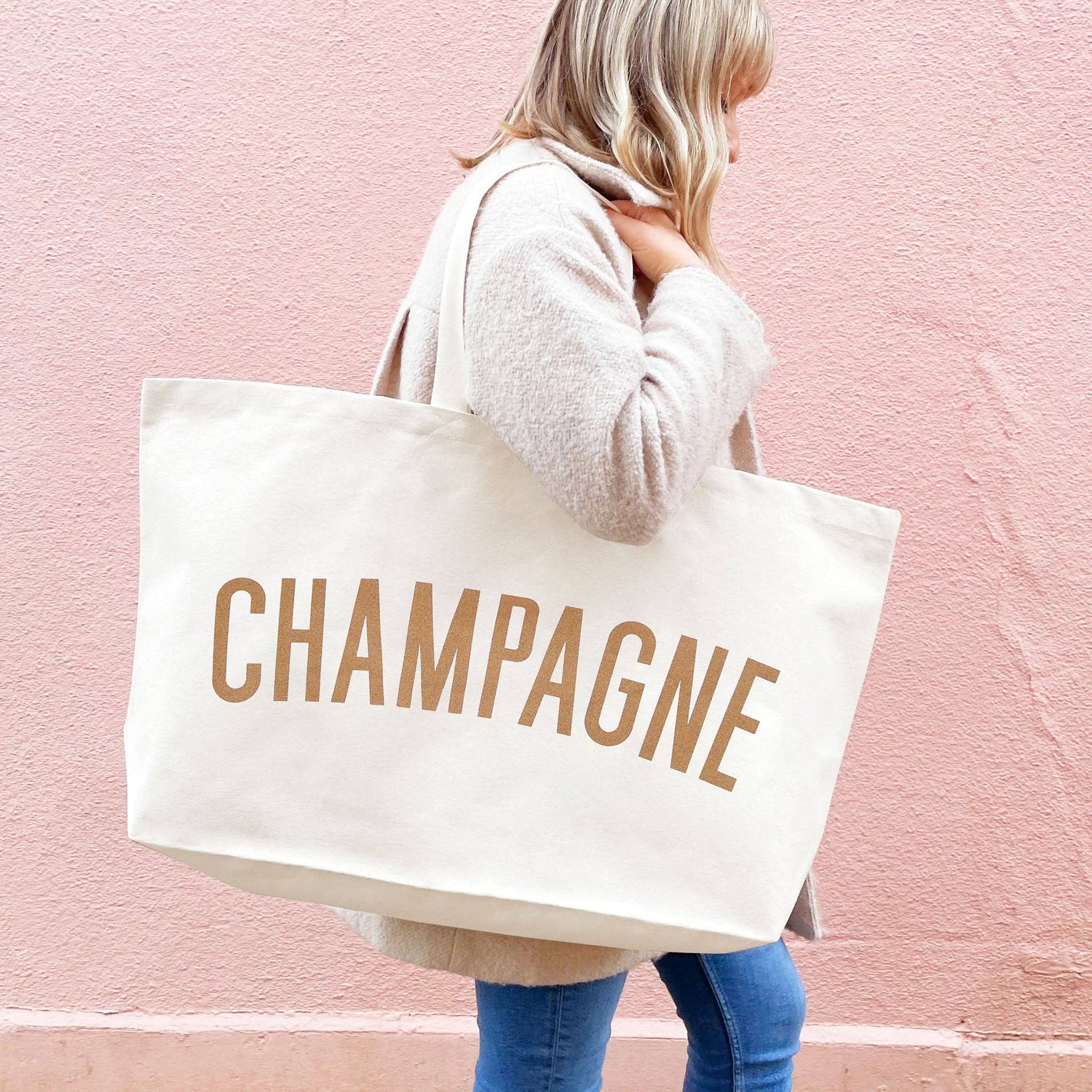 Natural Really Big Bag with ‘Champagne’ Text on a Pink Background