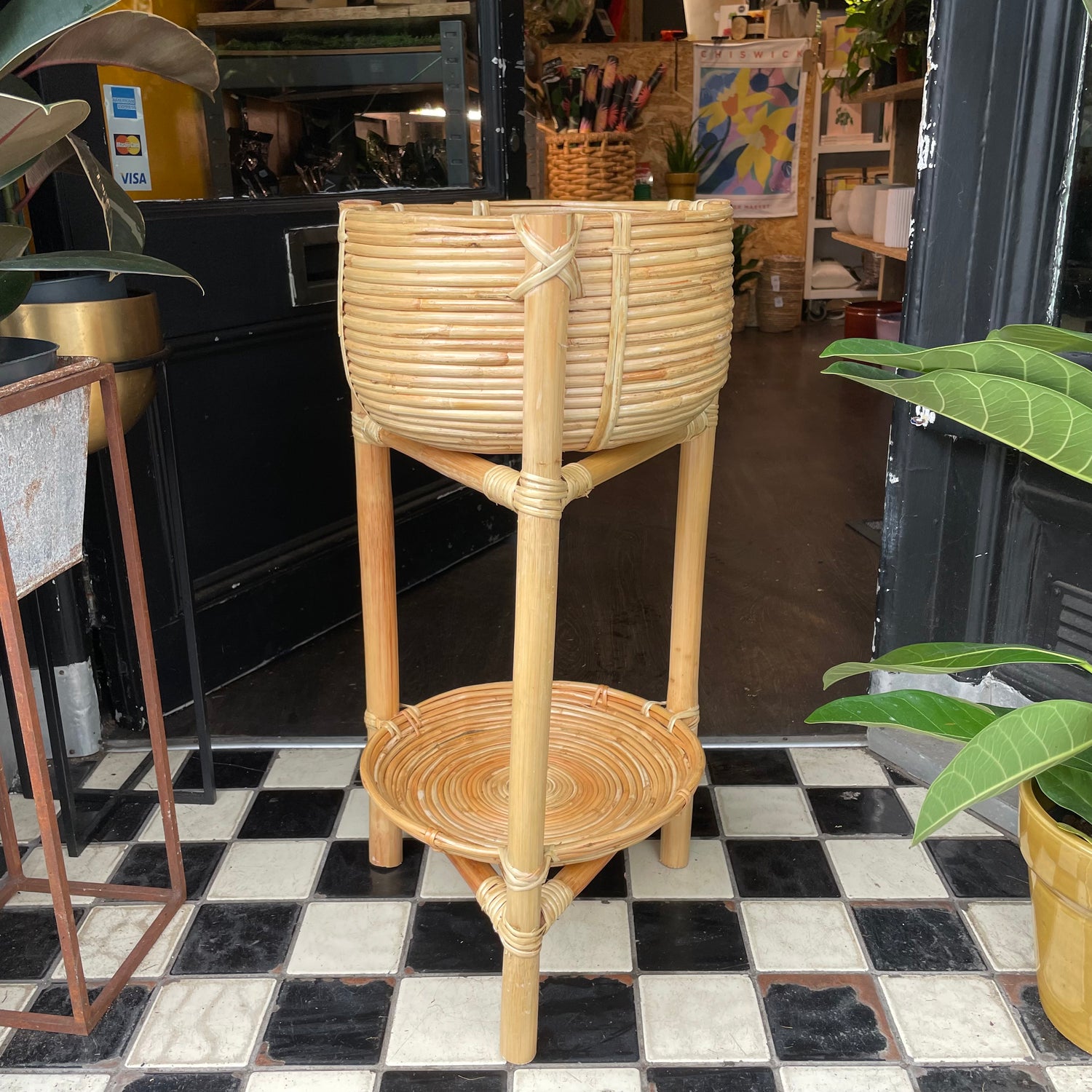 Wicker discount plant stand